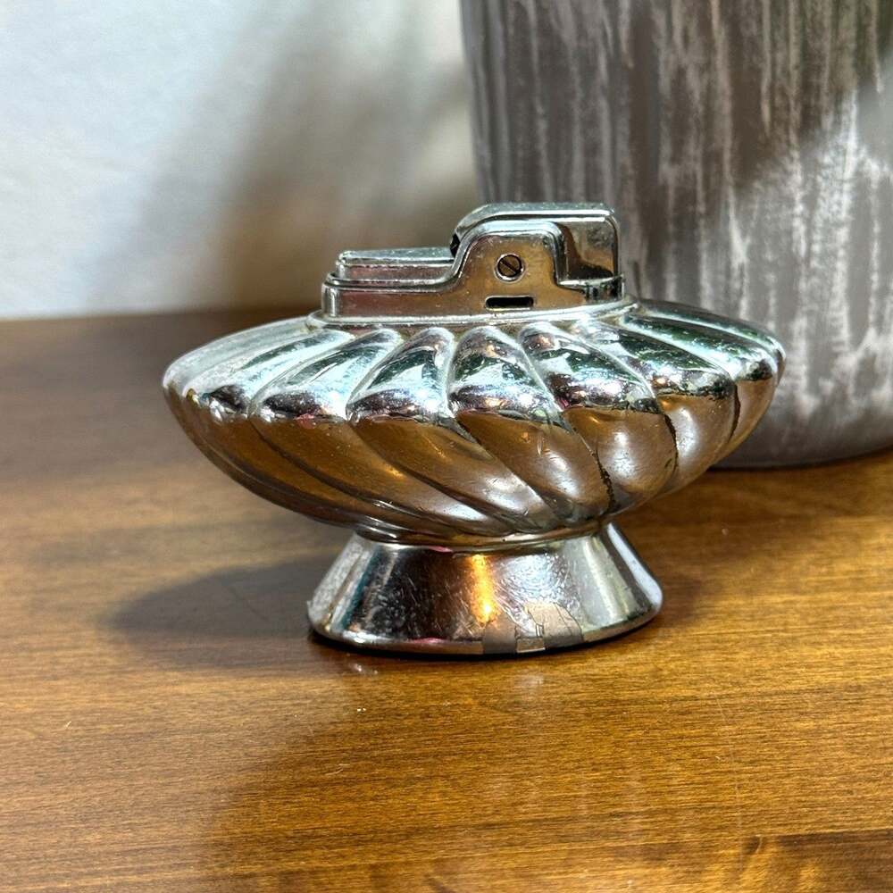 Vintage Ronson Regal Silver Finish Table Lighter 1950s Cigars Cigarettes